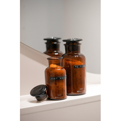 Wellmark Badzout bruin glas Apothekers pot 250ml Rozen tekst JUST RELAX Black label