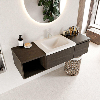 MONDIAZ BUKLA meuble de salle de bain 140cm avec module ouvert 40 à gauche couleur Marron Foncé avec 2 tiroirs. Lavabo CLOUD centre 1 trou de robinet couleur Talc.