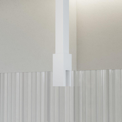 Fortifura Galeria Douche à l'italienne - 160x200cm - Verre nervuré - Bras plafond - Blanc mat