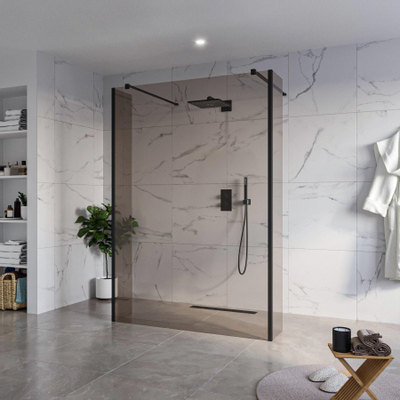 Fortifura Galeria Vrijstaande Inloopdouche - 140x200cm - Rookglas - antikalk - 8mm veiligheidsglas - 2 zijwanden - 30cm - wandsteunen en hoekprofielen - mat zwart