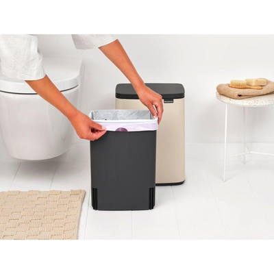 Brabantia Bo Poubelle - 12 litres - seau intérieur en plastique - beige doux
