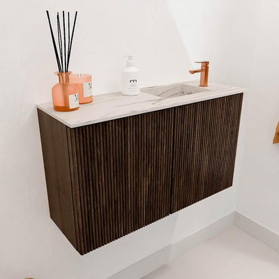 Mondiaz JOYA-DLUX 70cm toiletmeubel - kleur Walnut - Wastafel FAYE positie Rechts 1 kraangat kleur Nata.