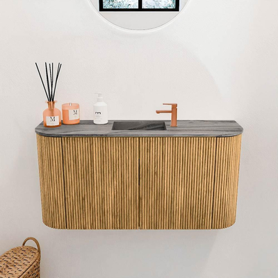 Mondiaz JOYA-DLUX 83.2cm toiletmeubel - ronding links en rechts kleur Oak - Wastafel FAYE positie Midden 1 kraangat kleur Sombra.