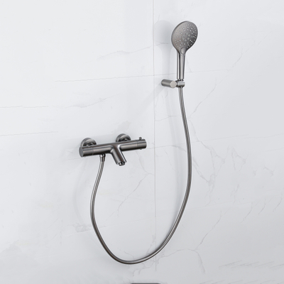 Fortifura Calvi Thermostatische badkraan met ronde handdouche, handdouchehouder en gladde doucheslang Geborsteld Gunmetal PVD