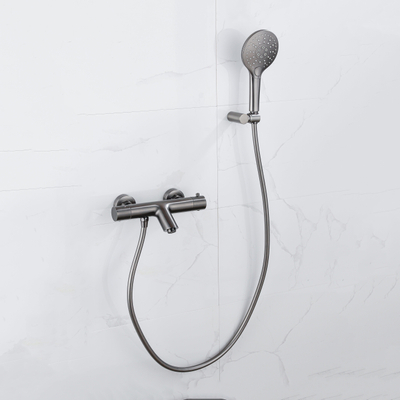 Fortifura Calvi Thermostatische badkraan - met ronde handdouche handdouchehouder en gladde doucheslang - PVD - geborsteld gunmetal (antraciet)