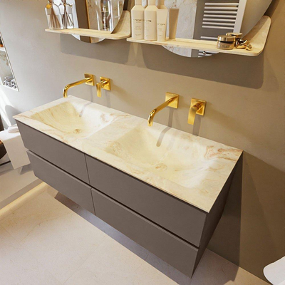 Mondiaz VICA-DLUX ensemble de meuble de salle de bain - 130cm - meuble sous-vasque fumée - 4 tiroirs - lavabo encastré nuage double - sans trous de robinet - version haute 60cm - frape