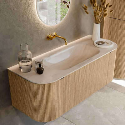 MONDIAZ KURVE-DLUX Meuble de salle de bains 120cm arrondi Gauche + Droite couleur Chêne avec 1 tiroir et 2 portes. Plan-vasque BIG SMALL Central sans trou de robinet Meli.