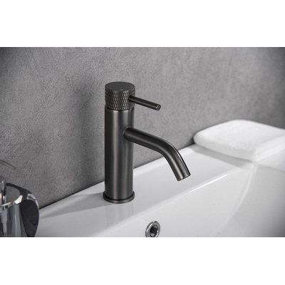 Wiesbaden Ribbd Mitigeur lavabo avec coldstart gunmetal PVD