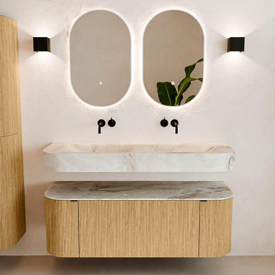 MONDIAZ THOR-DLUX 130cm badmeubel ronding links + rechts kleur Oak met 1 lade en 2 deuren. Vrijhangende wastafel CLOUD Dubbel zonder kraangat kleur Frappe.