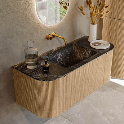 MONDIAZ KURVE-DLUX 110cm badmeubel met module 25 Len R kleur Oak met 1 lade en 2 deuren. Wastafel CLOUD midden zonder kraangat kleur Lava.
