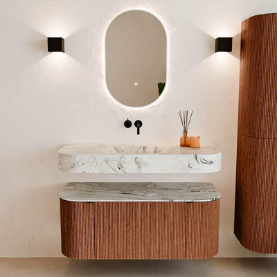 MONDIAZ THOR-DLUX 110cm meuble de salle de bains arrondi gauche + droite couleur Ruby avec 1 tiroir et 2 portes. Vasque suspendue CLOUD Milieu sans trou de robinet couleur Glace.