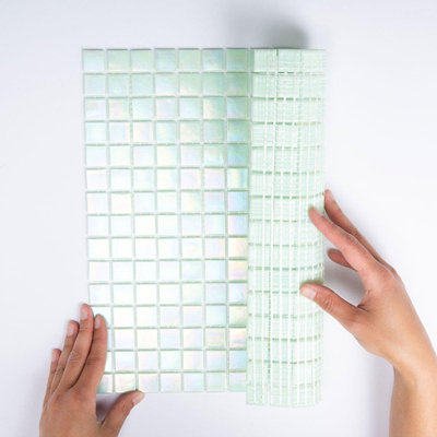 The Mosaic Factory Amsterdam Carrelage mosaïque 2x2x0.4cm pour le mur et le sol et pour l'intérieur et l'extérieur carré verre Vert clair perlé