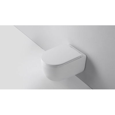 QeramiQ Dely Swirl hangtoilet – spoelrandloos – diepte 53 cm – met slim softclose zitting – mat wit