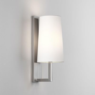 Astro Riva 350 wandlamp exclusief E27 mat nikkel 8x35cm IP44 staal A