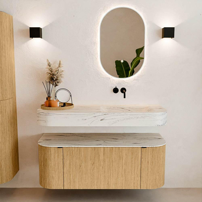 MONDIAZ THOR-DLUX 120cm badmeubel ronding links + rechts kleur Oak met 1 lade en 2 deuren. Vrijhangende wastafel CLOUD Rechts zonder kraangat kleur Nata.