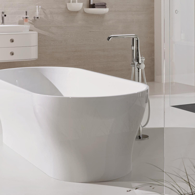 GROHE Essence New Partie apparente robinet de baignoire autoportant - inverseur - bec pivotant 27,7 cm - douchette à main - flexible de douche - chrome