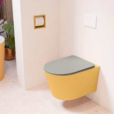 Mondiaz LAVIE hangtoilet – spoelrandloos – 36 x 53 cm – met softclose zitting – Ocher (geel), zitting Smoke (lichtbruin)
