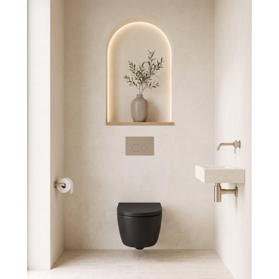 QeramiQ Dely Swirl Toiletset - 36.3x51.7cm - Geberit UP320 inbouwreservoir - met Burda frame - 35mm zitting - bedieningsplaat taupe - ronde knoppen - mat zwart