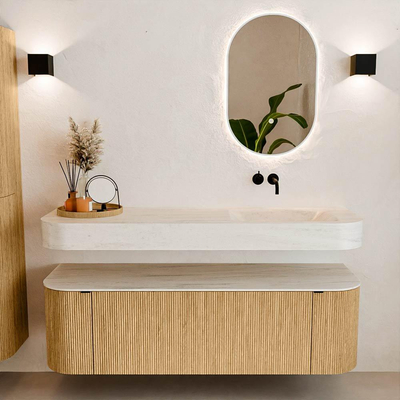 MONDIAZ THOR-DLUX 150cm badmeubel ronding links + rechts kleur Oak met 1 lade en 2 deuren. Vrijhangende wastafel CLOUD Rechts zonder kraangat kleur Meli.
