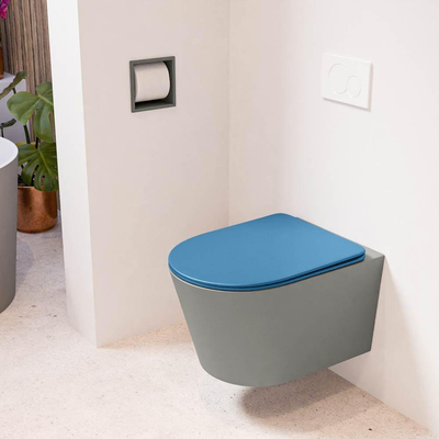 Mondiaz LAVIE hangtoilet – spoelrandloos – 36 x 53 cm – met softclose zitting – Smoke (lichtbruin), zitting Jeans (blauw)