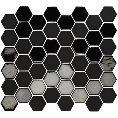 La mosaïque Mosaic Factory Valencia - 27,6x32,9cm - carrelage mural - Hexagone - Verre recyclé Noir mat/brillant