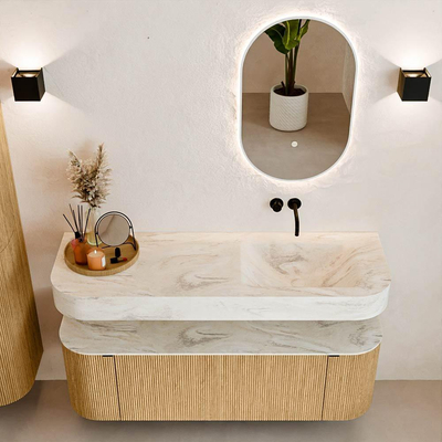 MONDIAZ THOR-DLUX 140cm badmeubel ronding links + rechts kleur Oak met 1 lade en 2 deuren. Vrijhangende wastafel CLOUD Rechts zonder kraangat kleur Ostra.