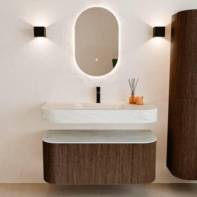 MONDIAZ THOR-DLUX 110cm badmeubel ronding links + rechts kleur Walnut met 1 lade en 2 deuren. Vrijhangende wastafel CLOUD Midden 1 kraangat kleur Opalo.