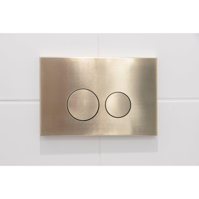 QeramiQ Dely Swirl Toiletset - 36.3x51.7cm - Geberit UP320 inbouwreservoir -slim zitting - geborsteld messing bedieningsplaat - ronde knoppen - wit glans