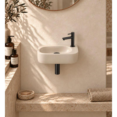 QeramiQ Fuente fonteinset – halfrond – 40x21.5x12 cm – keramiek beige – kraangat rechts – mat zwarte kraan