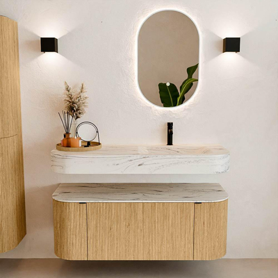 MONDIAZ THOR-DLUX 120cm badmeubel ronding links + rechts kleur Oak met 1 lade en 2 deuren. Vrijhangende wastafel CLOUD Rechts 1 kraangat kleur Nata.