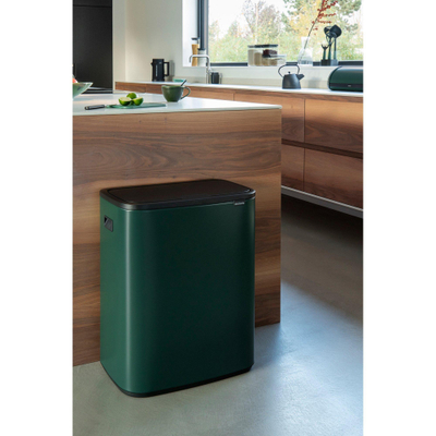 Brabantia Bo Touch Bin Poubelle - 60 litres - seau intérieur en plastique - pine green