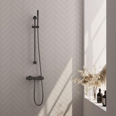 BRAUER Stripe Opbouw Douche Thermostaatkraan - SET 01 - glijstang - staaf handdouche - doucheslang - gunmetal geborsteld PVD
