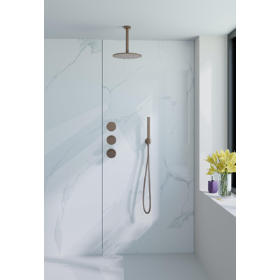 Fortifura Nebbio Regendoucheset - inbouwkraan - inbouwdeel - wandaansluitbocht - doucheslang glad - staafhanddouche - 20cm plafondarm - ronde hoofddouche - geborsteld koper PVD (koper)