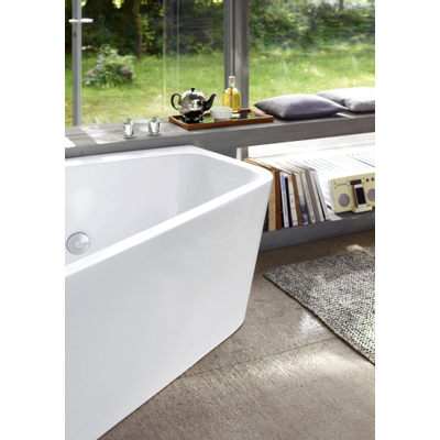 Duravit Paiova Kunststof bad acryl vijfhoekig - voor linkerhoek - 177x130x58cm - met aangevormd paneel en framewi - glans wit
