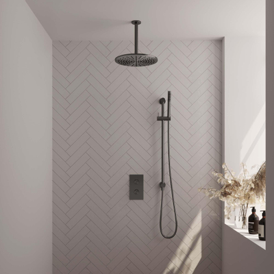 Brauer Gunmetal Edition Douche pluie thermostatique avec pommeau 30cm et bras plafond 20cm et douchette Stylo 1 jet flexible lisse avec coude mural Gunmetal brossé PVD