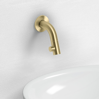 Clou Kaldur robinet de lavabo à bec court encastré mur. or brossé PVD