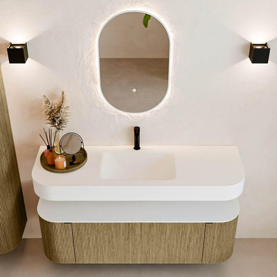 MONDIAZ THOR Meuble de salle de bains 140cm arrondi gauche + droite couleur Dusk avec 1 tiroir et 2 portes. Vasque suspendue CLOUD Milieu 1 trou de robinet couleur Talc.