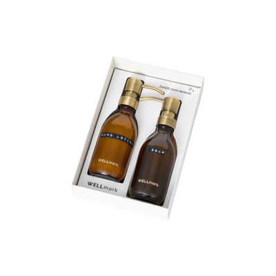 Wellmark Coffret soins des mains giftset - crème pour les mains 250ml - lotion pour les mains 250ml - bambou - ambre - texte : soap