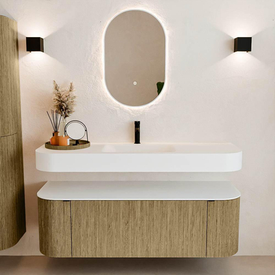 MONDIAZ THOR Meuble de salle de bains 140cm arrondi gauche + droite couleur Dusk avec 1 tiroir et 2 portes. Vasque suspendue CLOUD Milieu 1 trou de robinet couleur Talc.