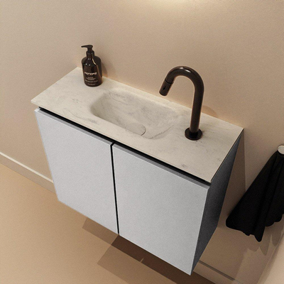 MONDIAZ TURE-DLUX 60cm toiletmeubel Plata. EDEN wastafel Opalo positie midden. Met 1 kraangat.