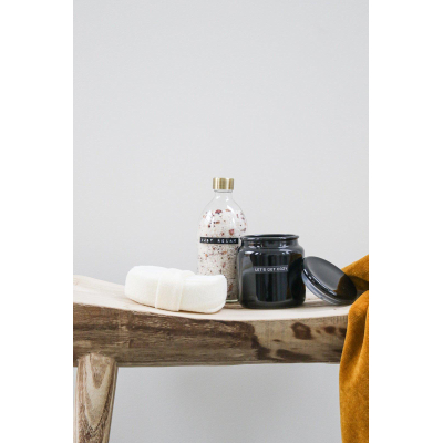 Wellmark Bougie parfumée - Fresh Linnen - grande - 9.5x11 - verre noir - Let's Get Cozy