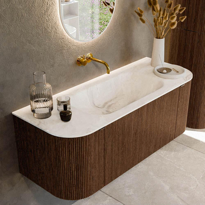 MONDIAZ KURVE-DLUX 120cm badmeubel met module 25 Len R kleur Walnut met 1 lade en 2 deuren. Wastafel BIG SMALL midden zonder kraangat kleur Frappe.