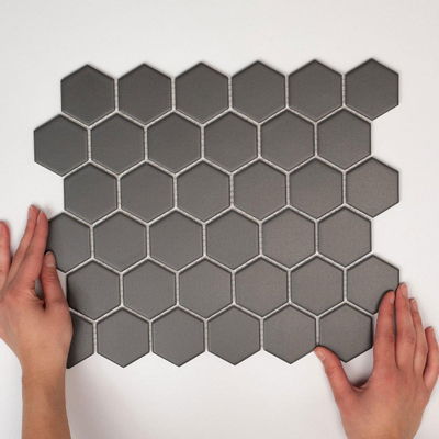 La Mosaic Factory London carreau mosaïque - 28,2x32,1cm - carrelage mural et de sol - Hexagone/Hexagone - Porcelaine Gris Foncé Mat