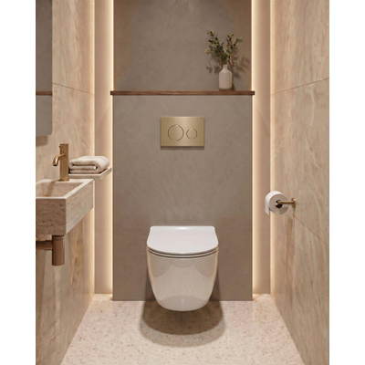 QeramiQ Dely Toiletset - 36.3x51.7cm - diepspoel - rimless - Geberit UP320 inbouwreservoir - met Burda frame - softclose toiletzitting - geborsteld messing bedieningsplaat - ronde knoppen - glans wit