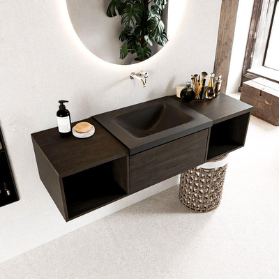 MONDIAZ BUKLA 140cm badmeubel met open module 40 L+R kleur Dark Brown met 1 lade. Wastafel CLOUD midden 0 kraangaten kleur Urban.