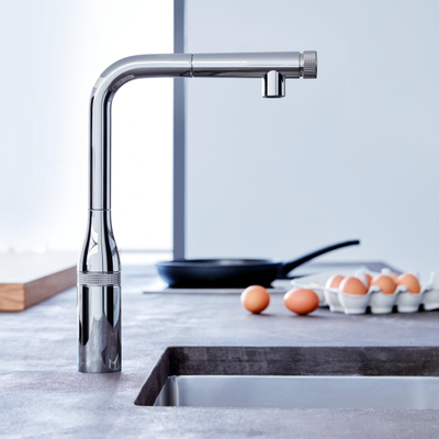 Grohe Essence Keukenkraan - hoog - draaibare/uittrekbare uitloop - chroom