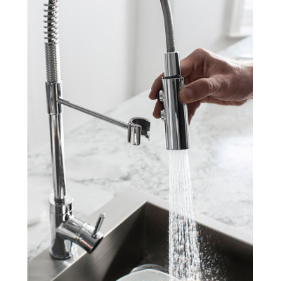 Crosswater Cook Keukenkraan enkele bediening - met flexibele veer uitloop - met handdouche - met bediening - hoogglans chroom