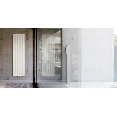 VASCO CARRE Radiateur (décor) H280xP8.5xL65.5cm 3596W Acier Black January