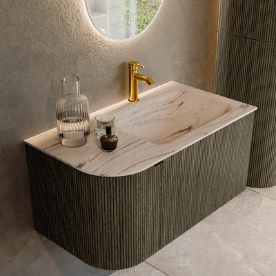 MONDIAZ KURVE-DLUX Meuble de salle de bains 85cm arrondi à gauche couleur Shadow avec 1 tiroir et 1 porte. Lavabo CLOUD à droite 1 trou de robinet Nata.