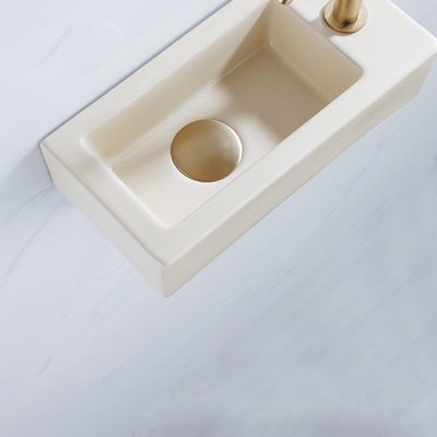QeramiQ Fuente Fonteinset - 37.5x18.5x9cm - keramiek - kraangat rechts - fonteinkraan geborsteld messing - afvoerplug - verlaagd sifon - Mat Beige
